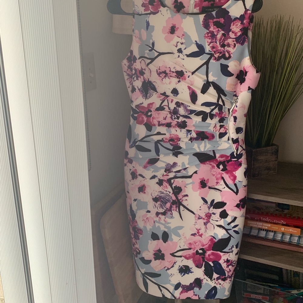 Ivanka Trump floral-Print Sheath dress